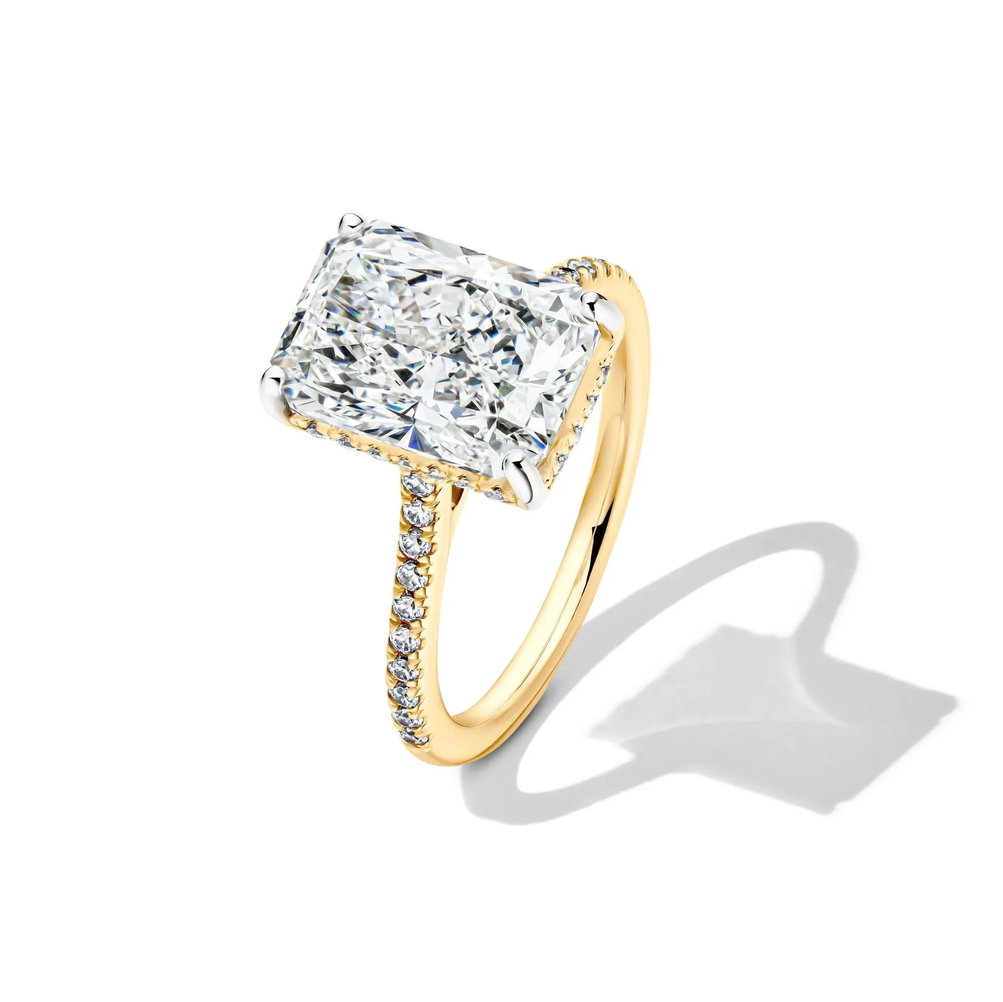 5 1/3 CT. Tw. Lab Grown Radiant-Cut Engagement Ring 14K Yellow Gold Size 5.5 2mm - Image 4
