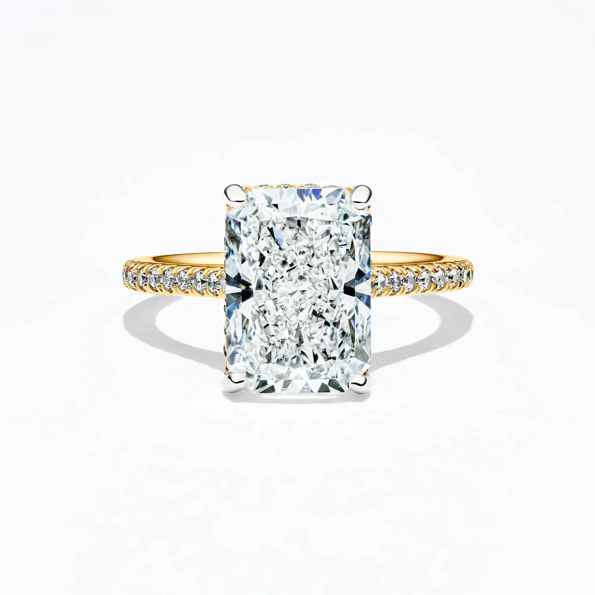 5 1/3 CT. Tw. Lab Grown Radiant-Cut Engagement Ring 14K Yellow Gold Size 7 2mm