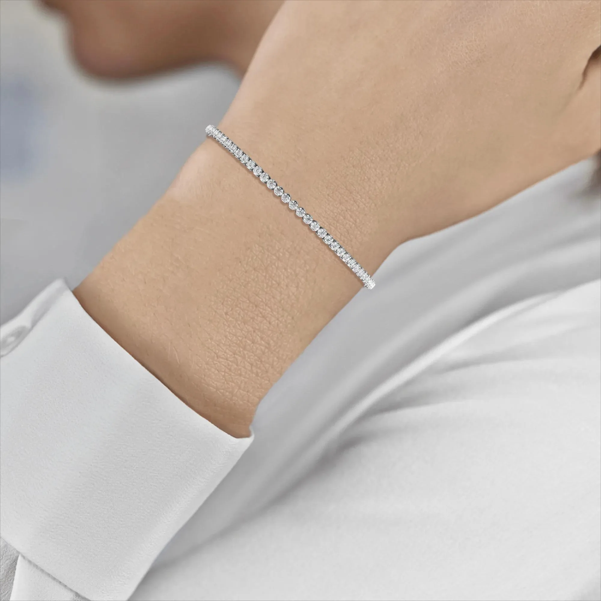 1 CT. Tw. Diamond Tennis Bracelet 10K White Gold Size 2.00mm - Image 4