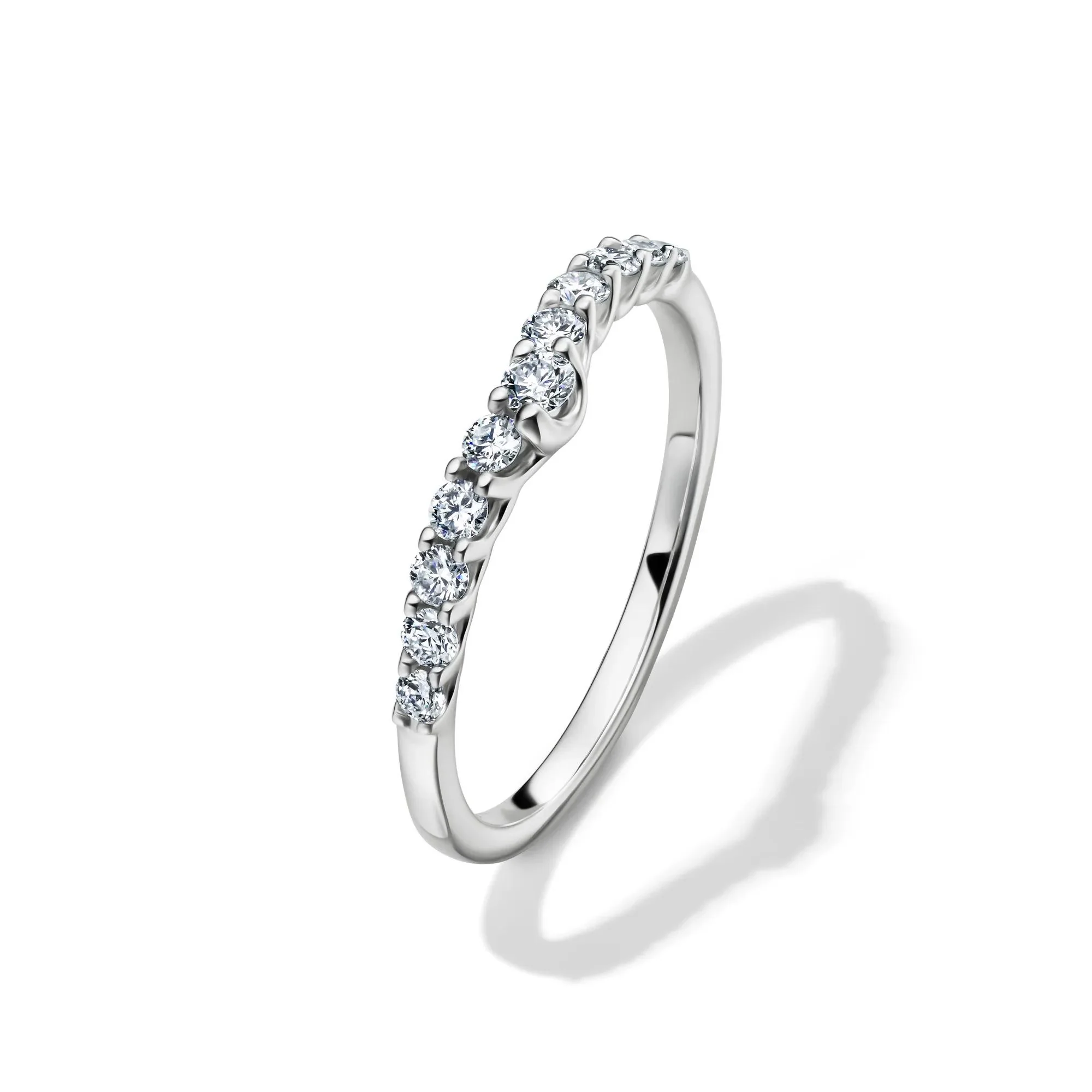 1/3 CT. Tw. Lab Grown Diamond Chevron Band Ring Platinum White Size 9 1.5mm - Image 4