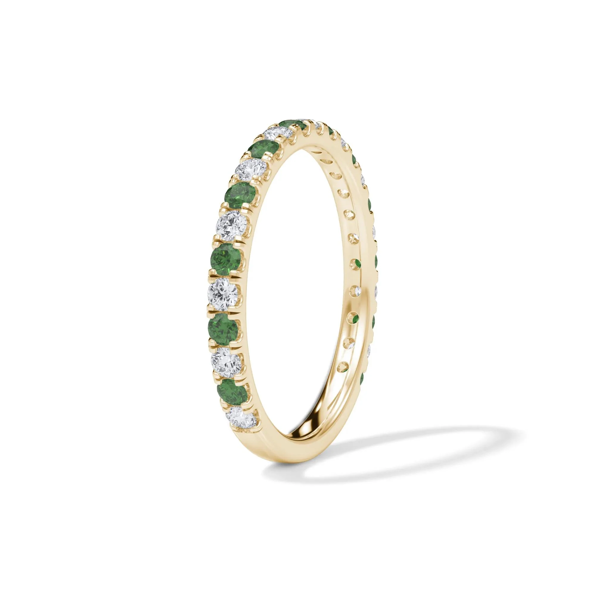 1/3 CT. Tw. Lab Grown Diamond & Lab-Created Emerald Anniversary Band Ring 14K Yellow Gold Size 6.5 3mm - Image 3