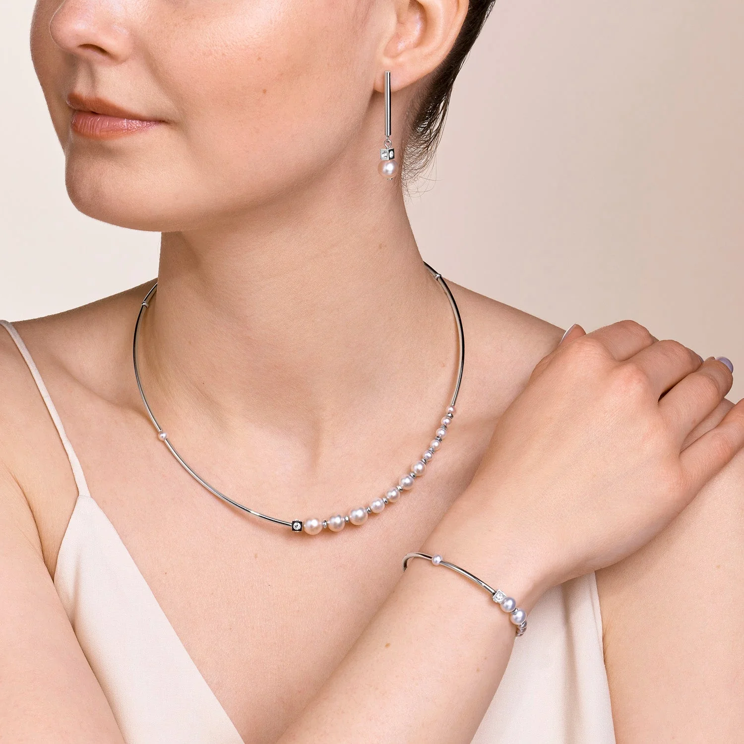 Necklace Asymmetry freshwater pearls & stainless steel white-silver - Image 4