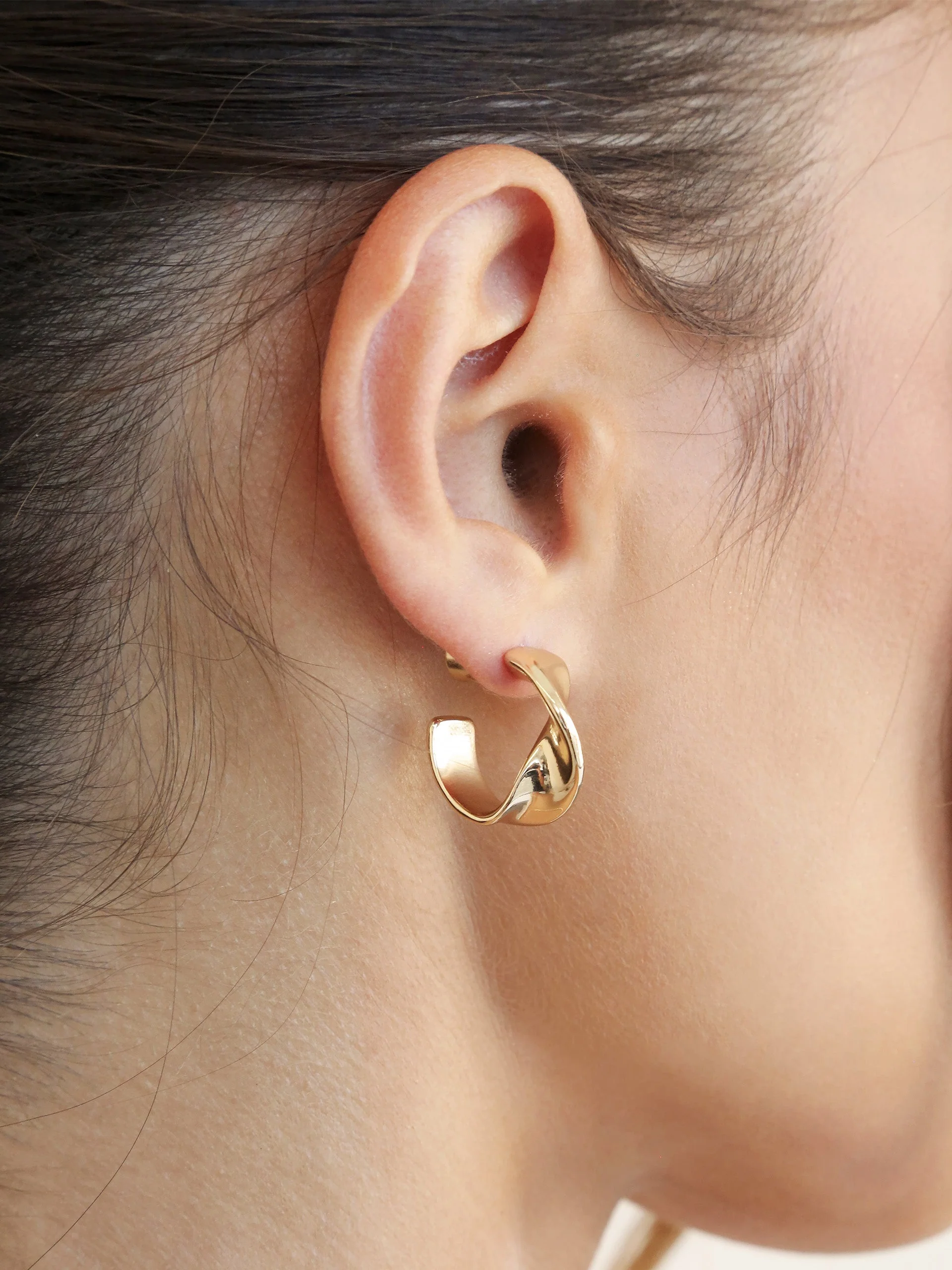 Heirloom Twist Small Hoops - Image 2
