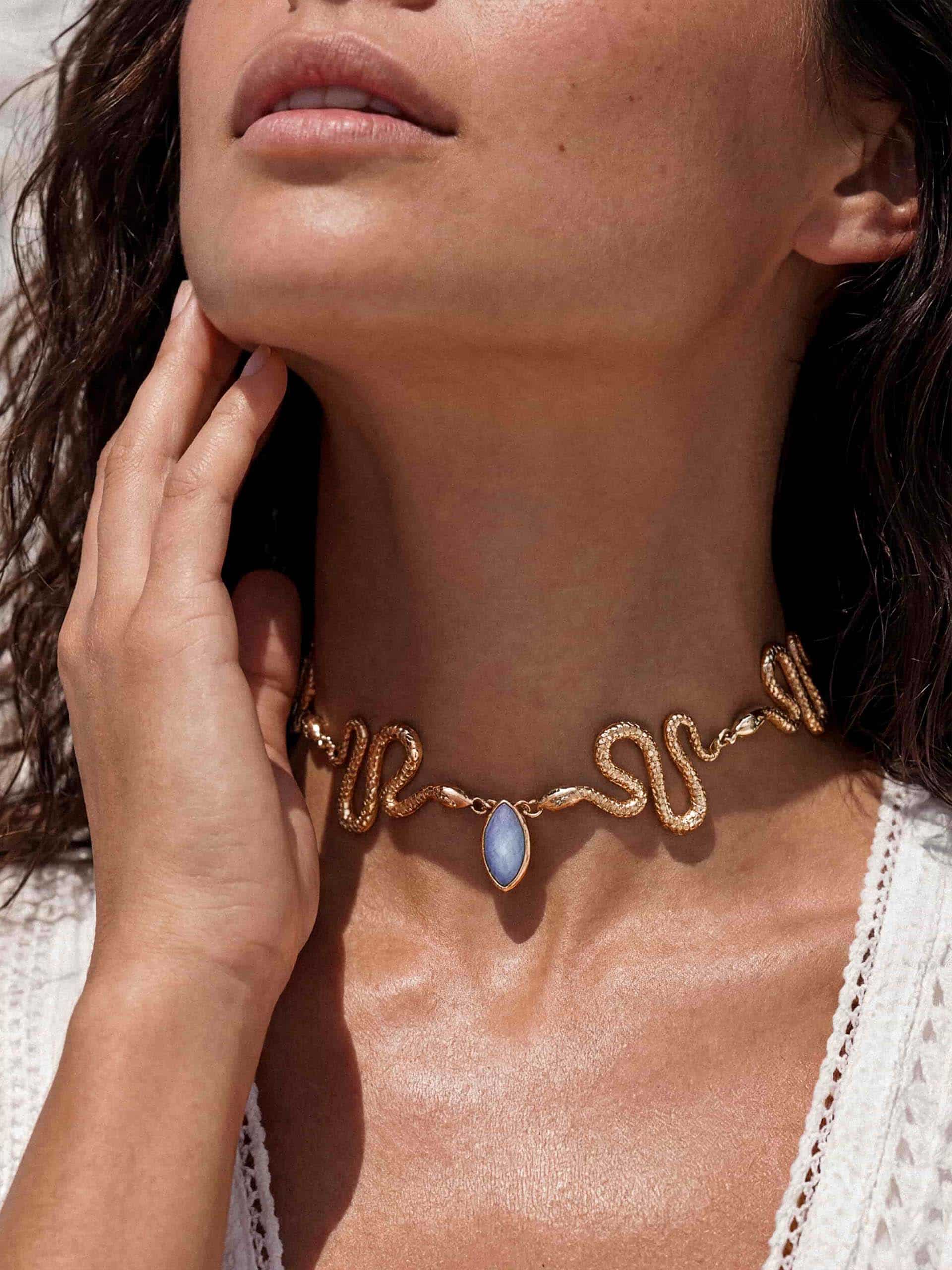 Mother of Pearl Serpentina Snake Choker - Image 3
