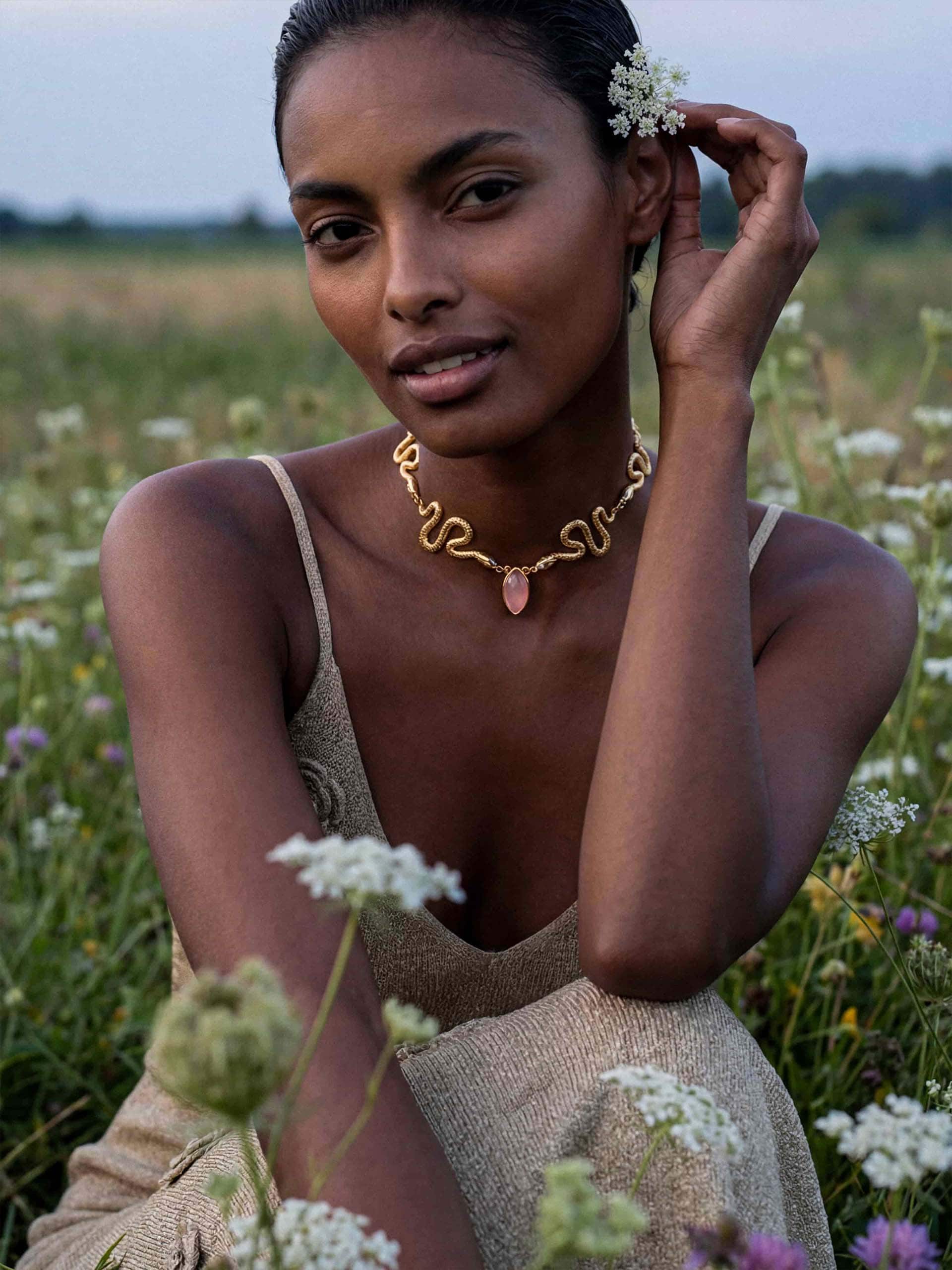 Mother of Pearl Serpentina Snake Choker - Image 7