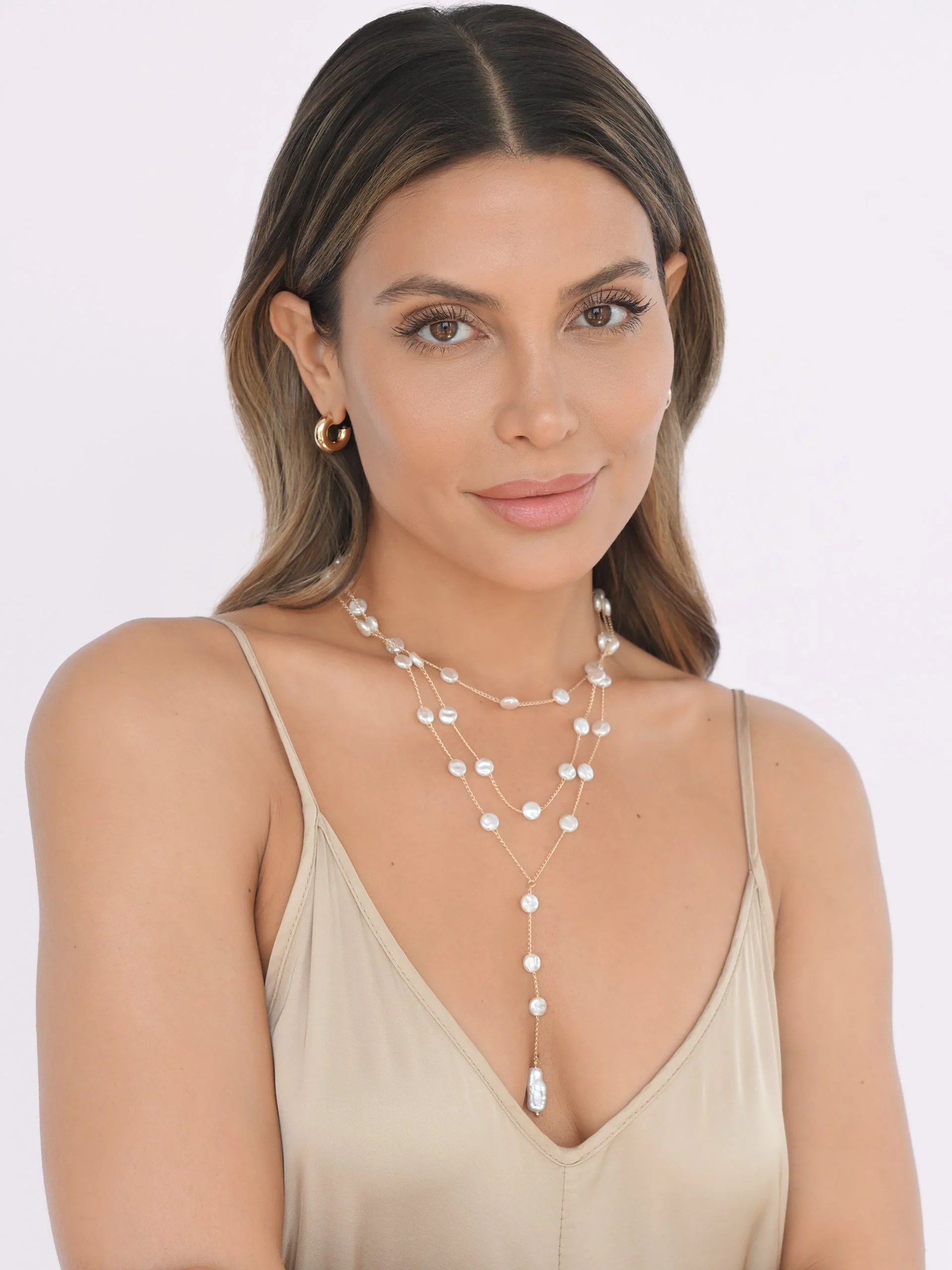 Pearl Coin Layered Lariat Necklace - Image 4