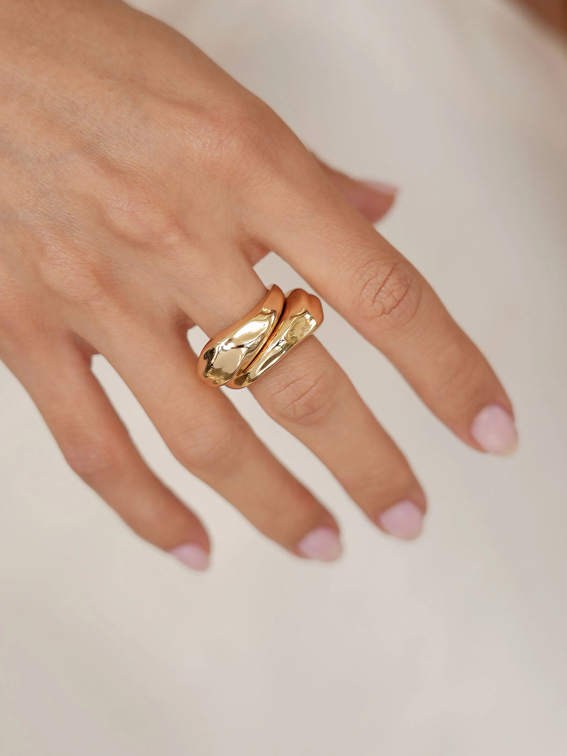 Modern Flow Ring - Image 2