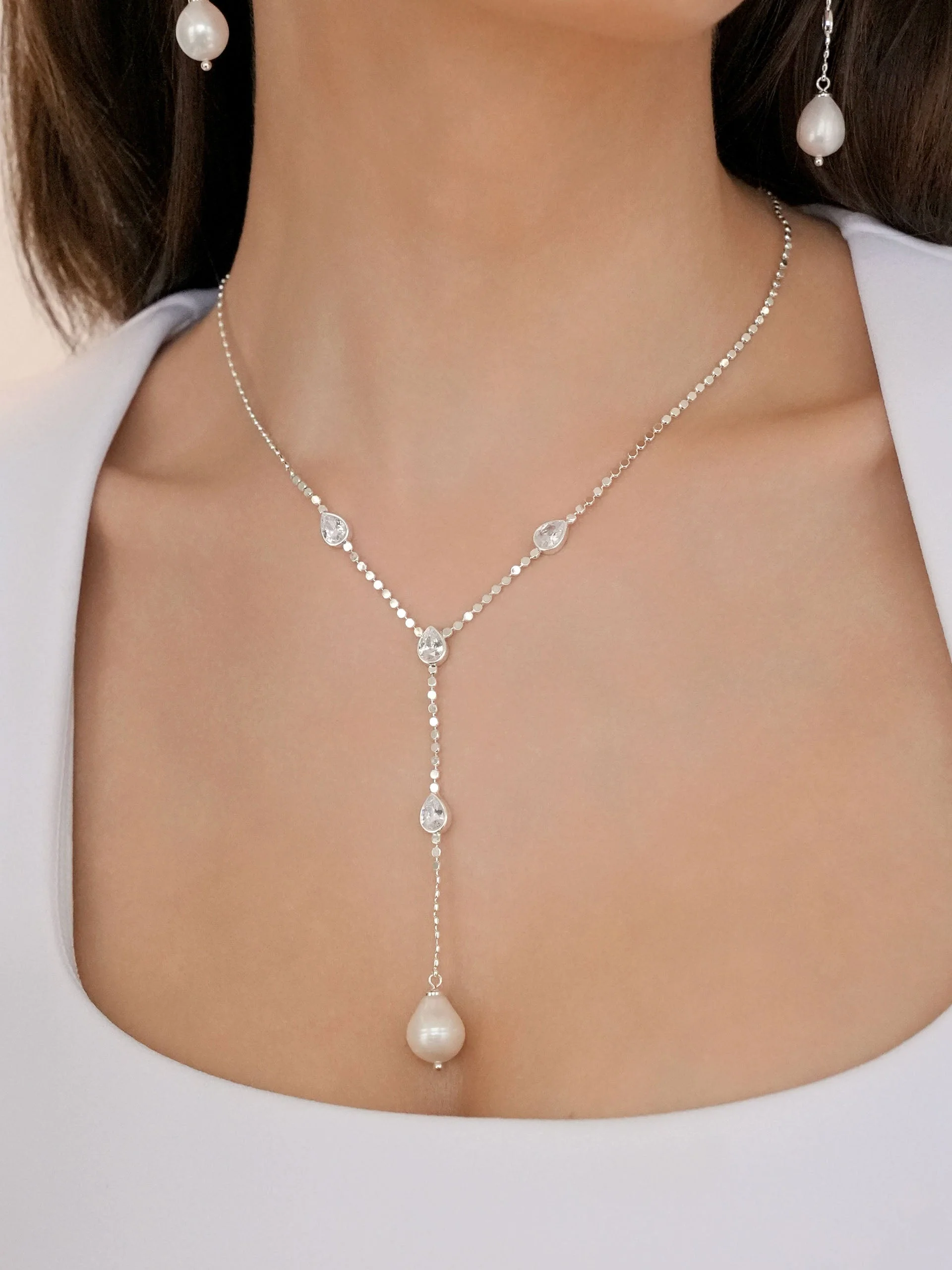 Dripping Crystal Lariat - Image 6