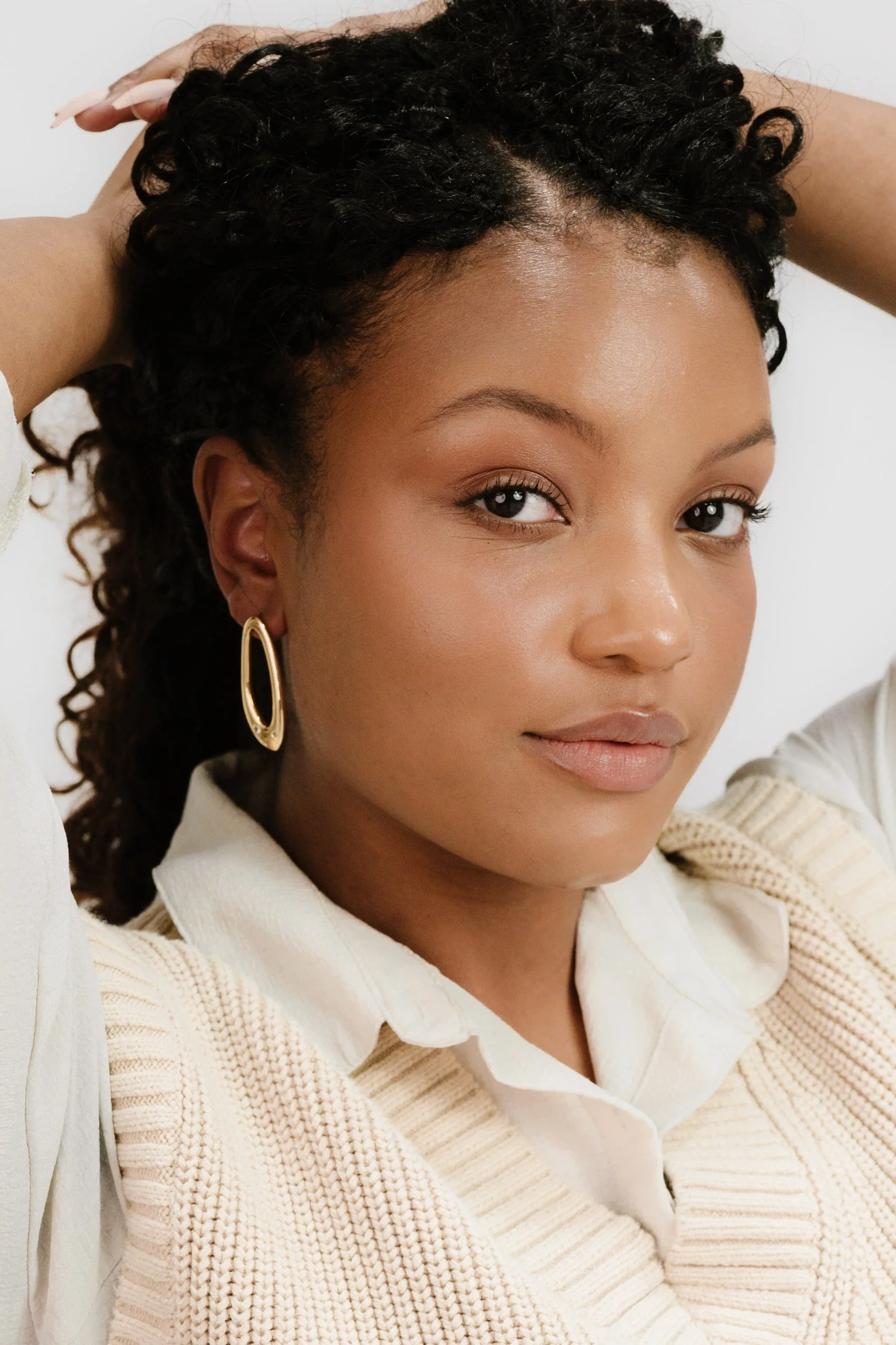 Molten Crystal Dotted Oval Earrings - Image 6