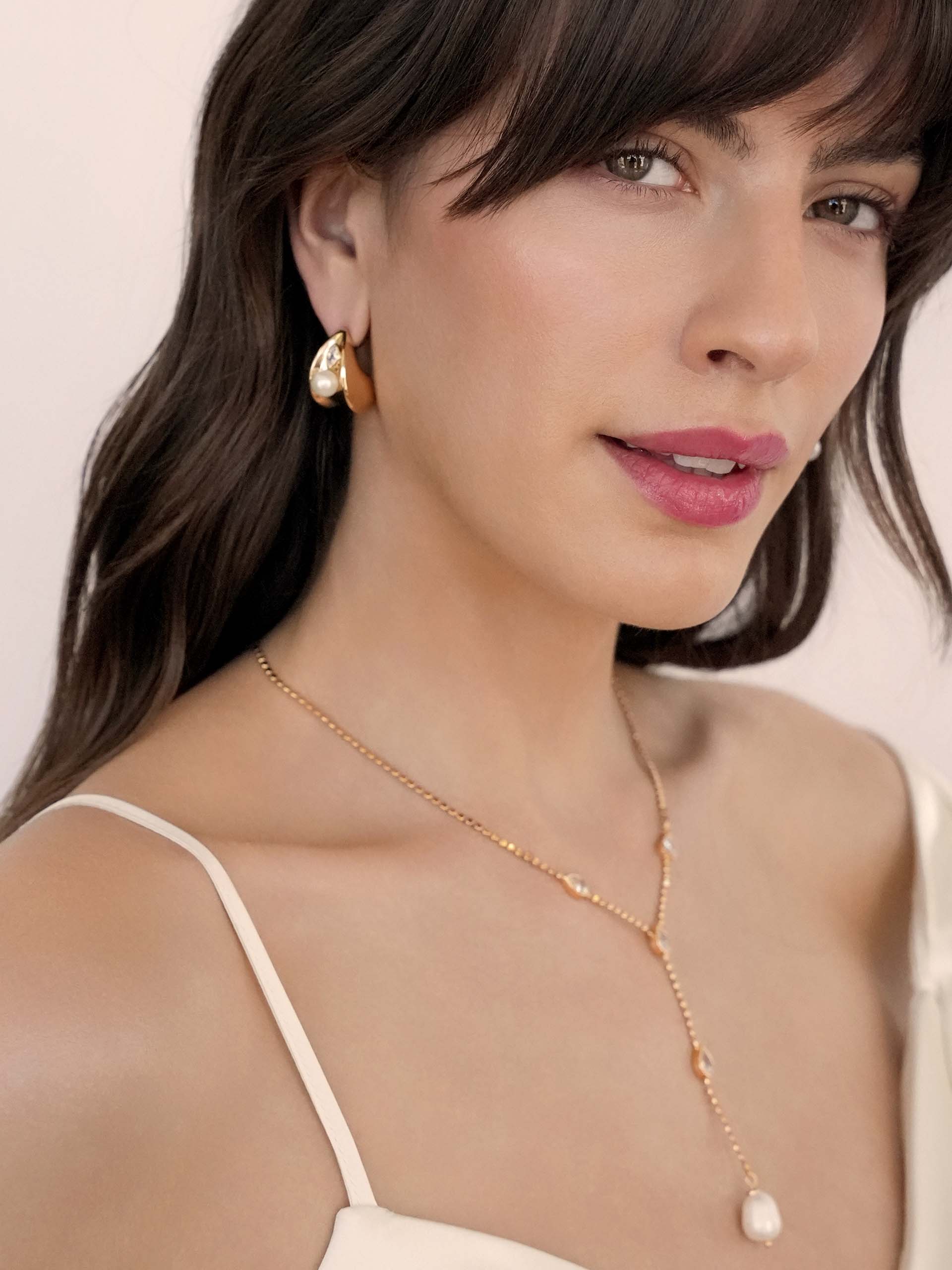 Soft Curve Earrings - Image 7