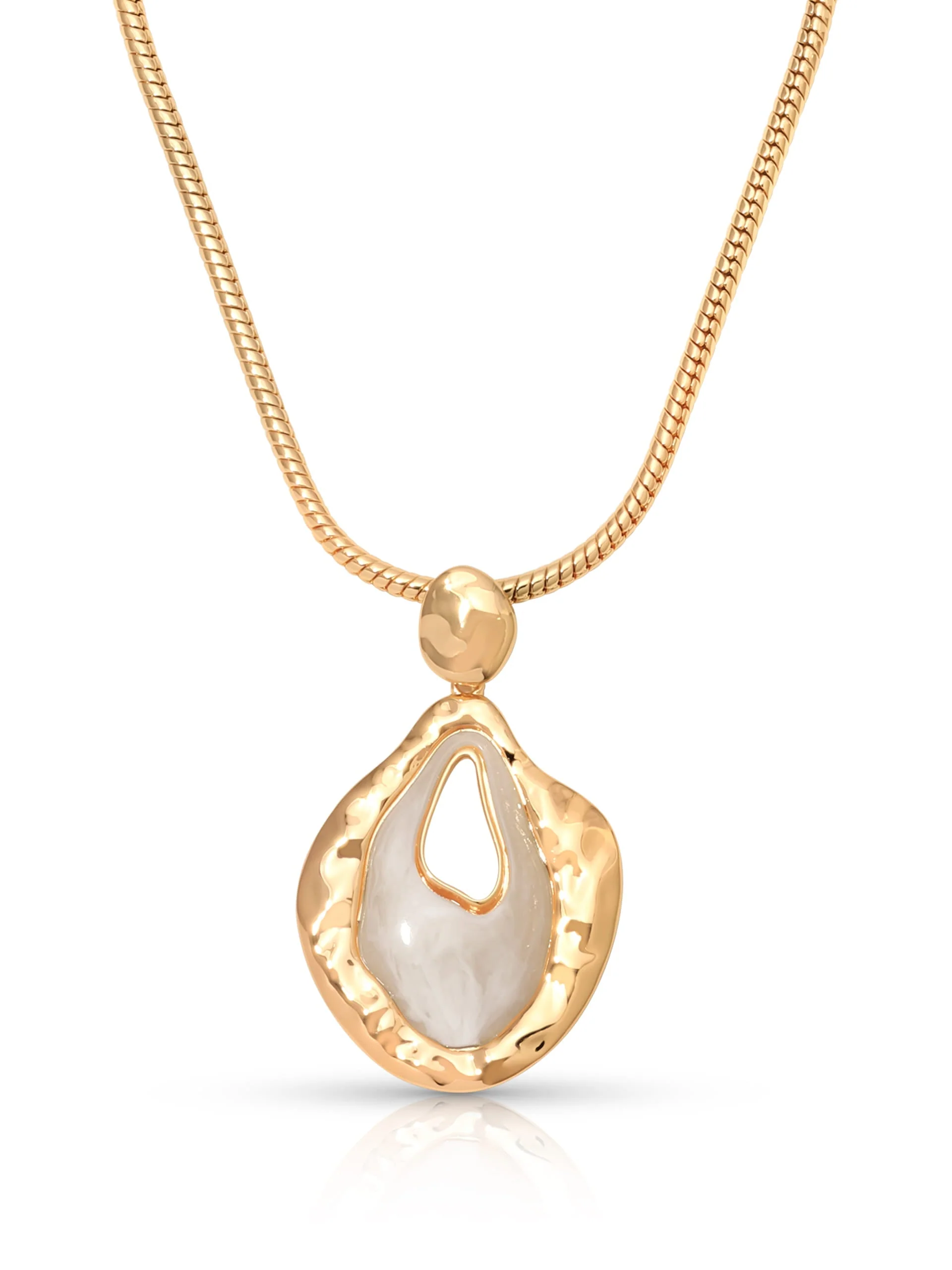 Acrylica Pendant Necklace - Image 3