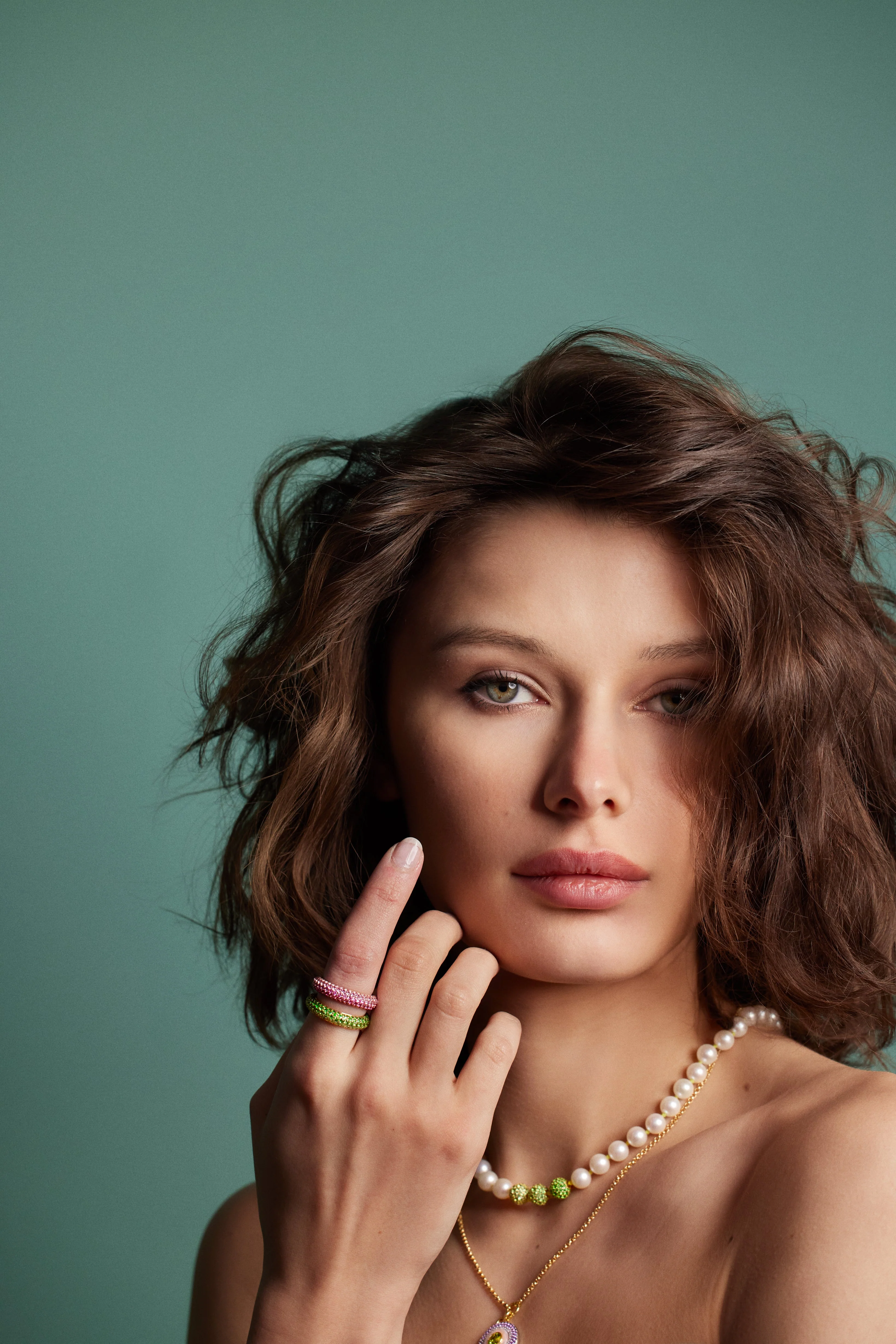 Layering Pearls - Earth (EXCLUSIVE) - Image 2