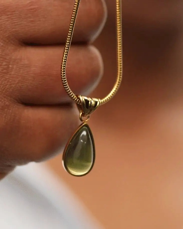 Waterdrop Necklace - Image 7