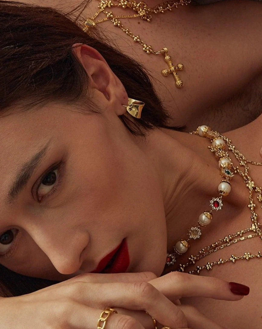 Chunky Flowy Hoop Earrings in Gold - Image 2