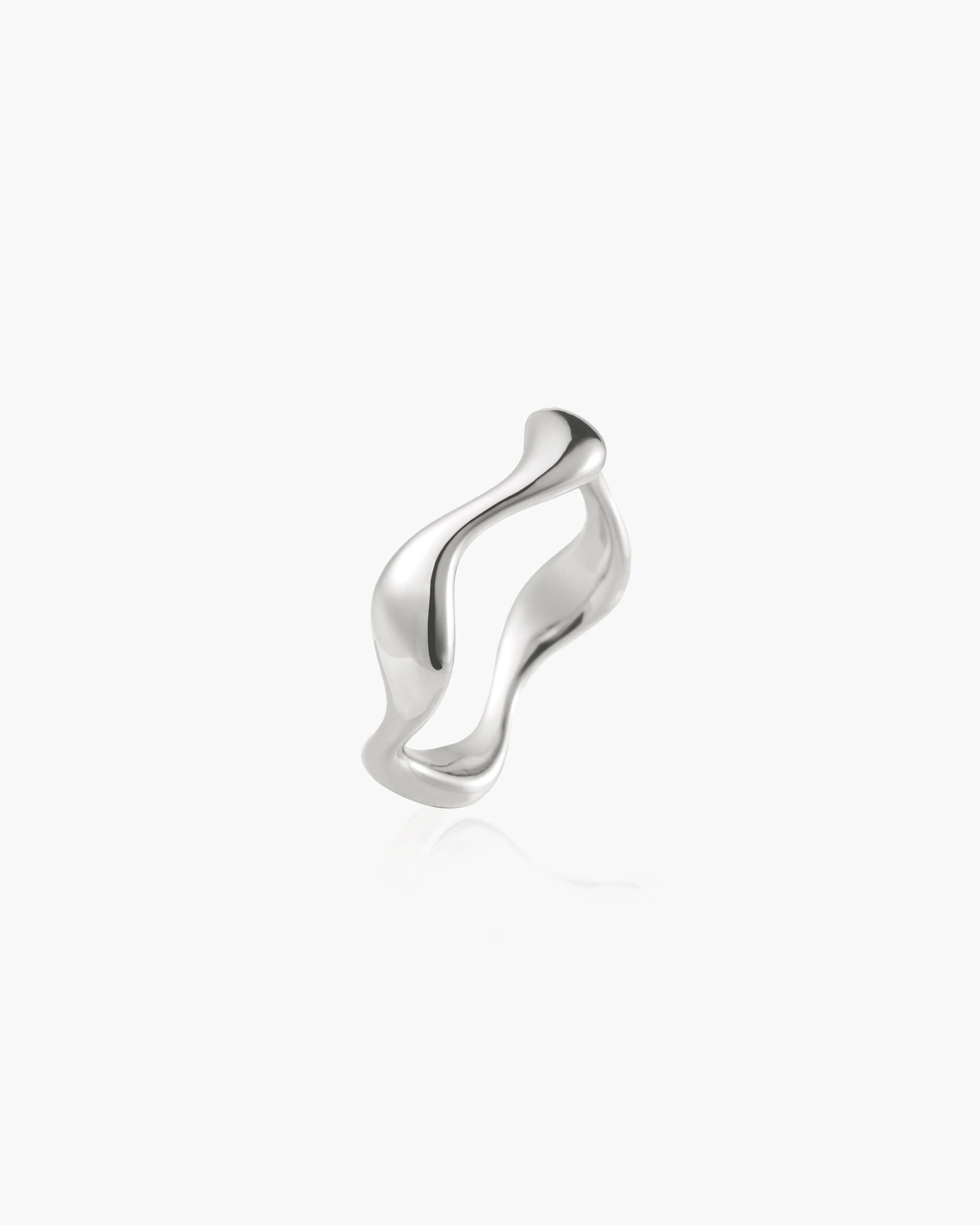Wave Ring in Silver - Image 3