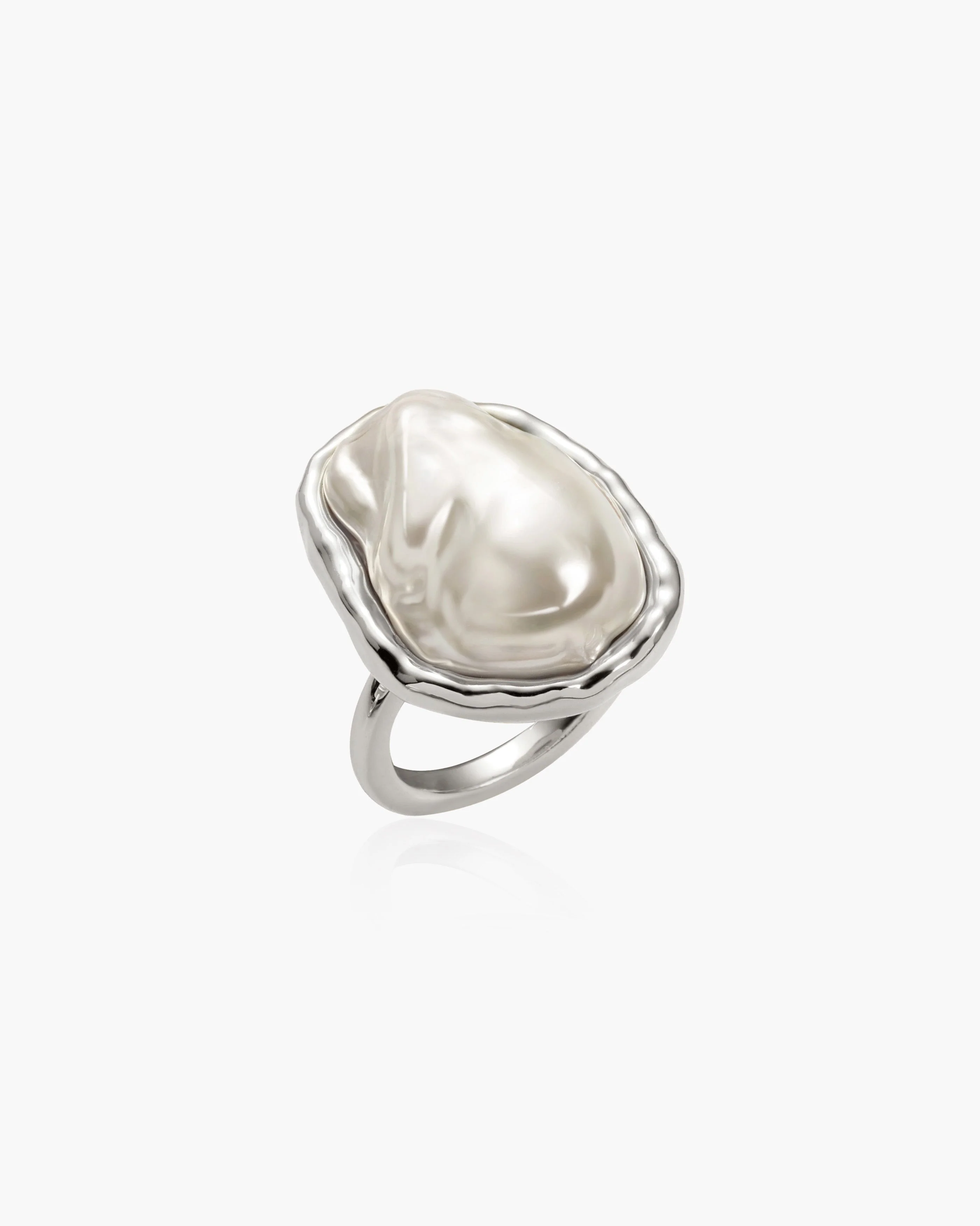 Wonder Pearl Ring in Silver - Image 3