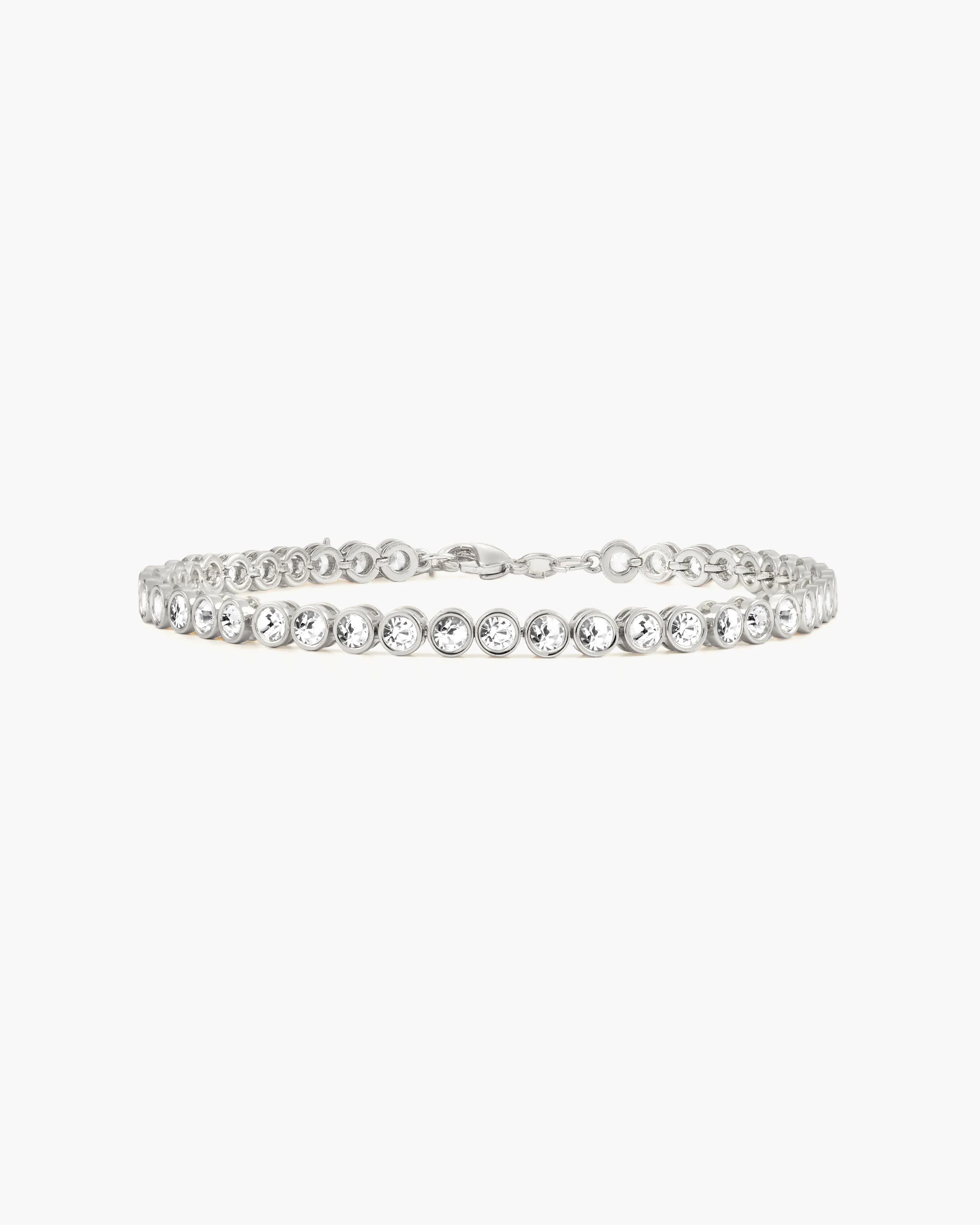 Emerald Tennis Bracelet in Gold - Image 7