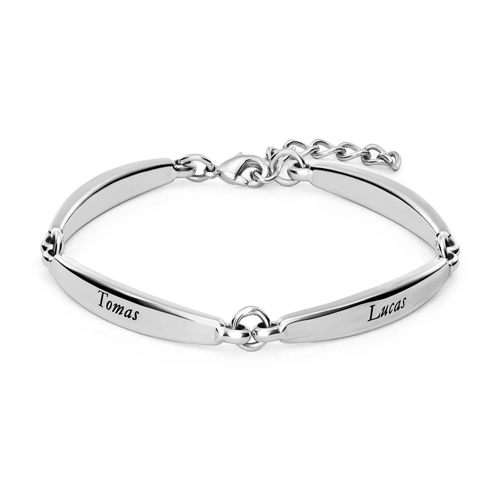 Chapters Engraved Bar Bracelet in Silver