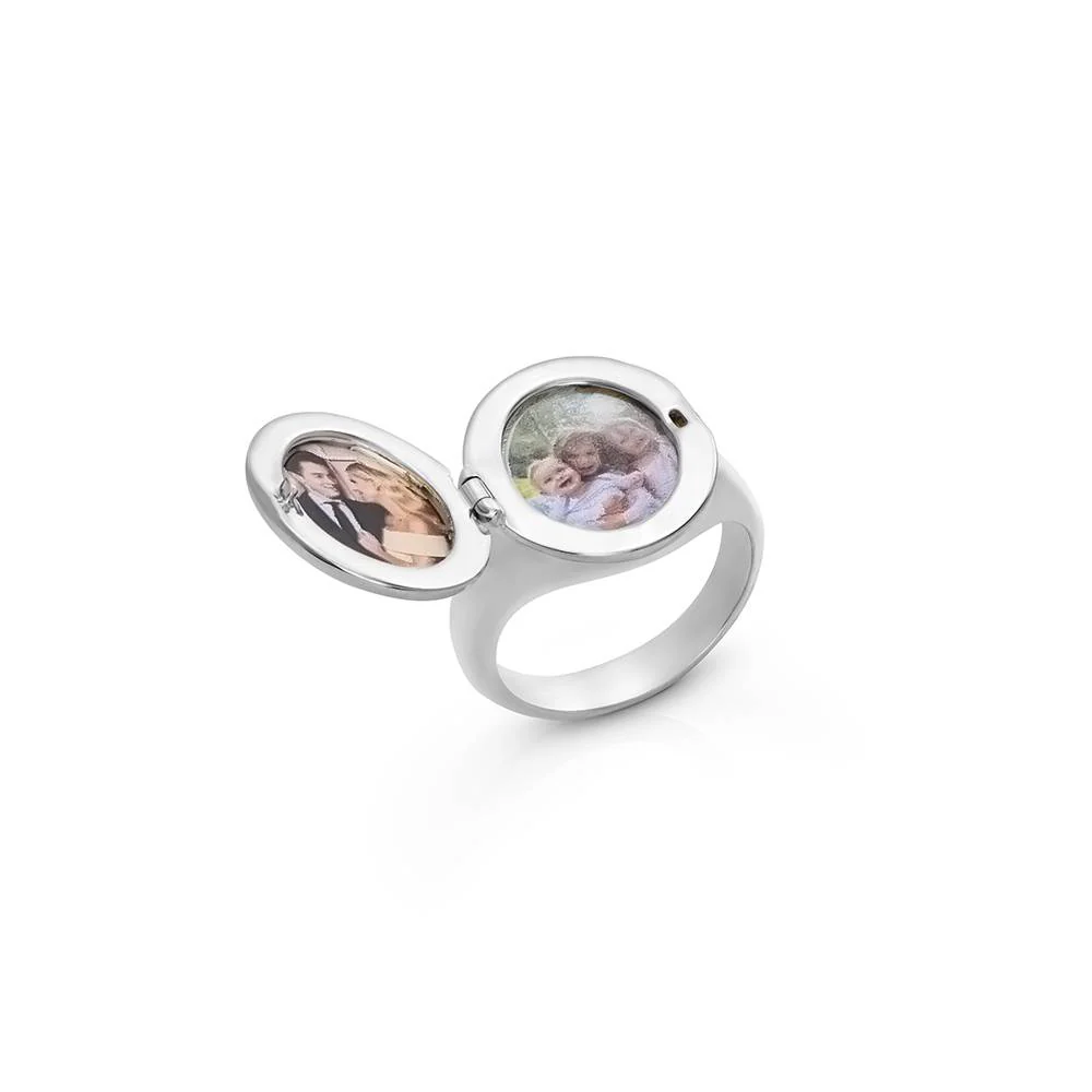 Forever Yours Initial Photo Pinky Ring in Silver Finish - Image ring - Image 4