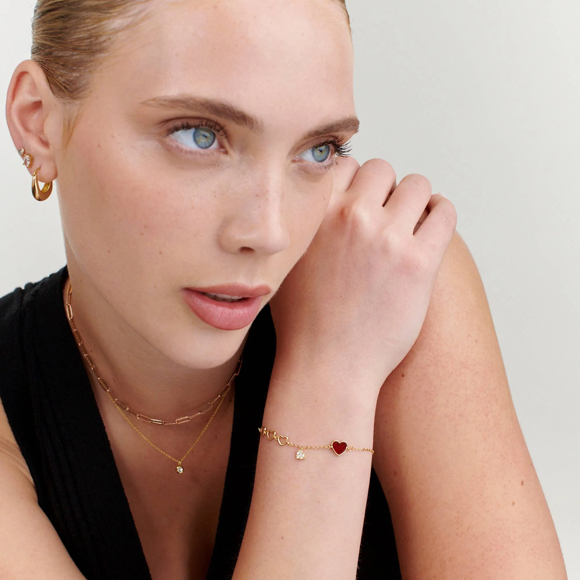 Be Mine Red Heart Bracelet in 18K Gold Vermeil - Image 2