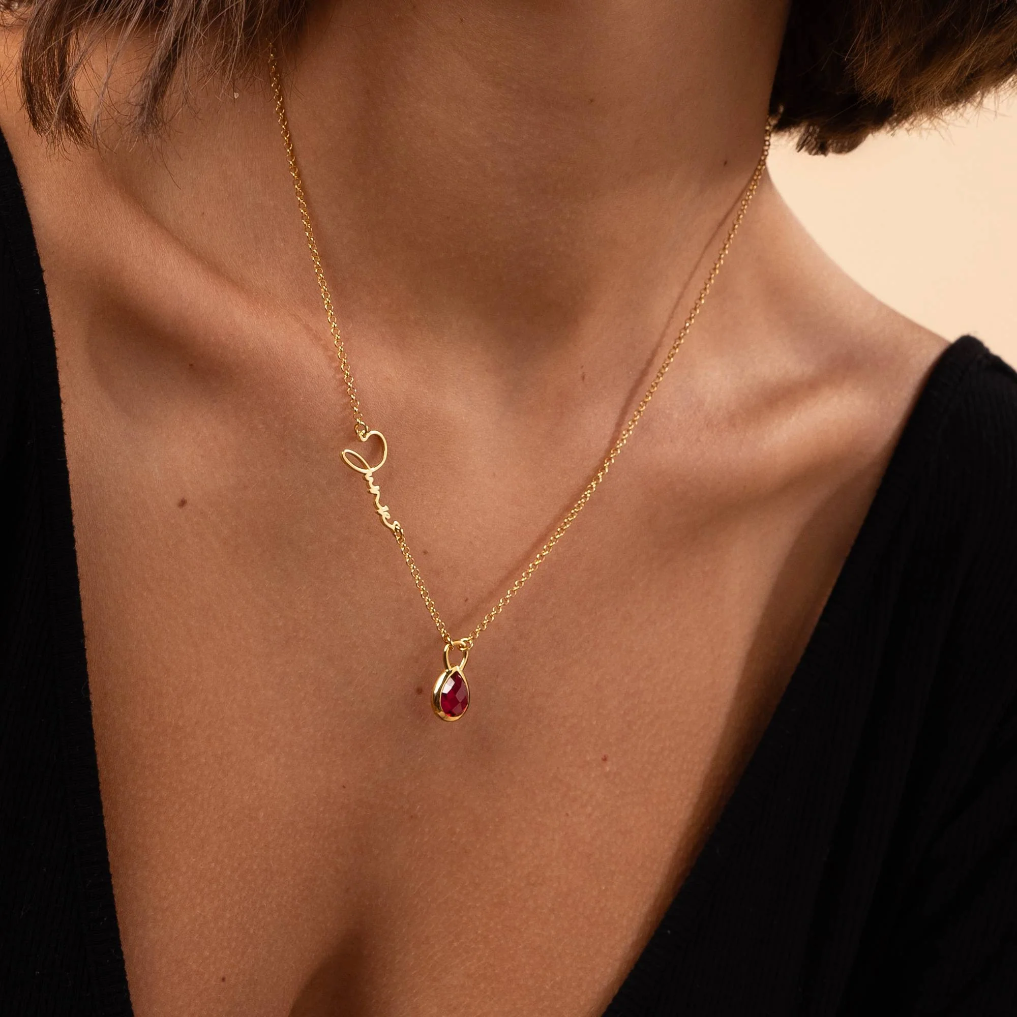 Annie Teardrop Name Necklace with Gemstones in 18K Gold Vermeil - Image 3
