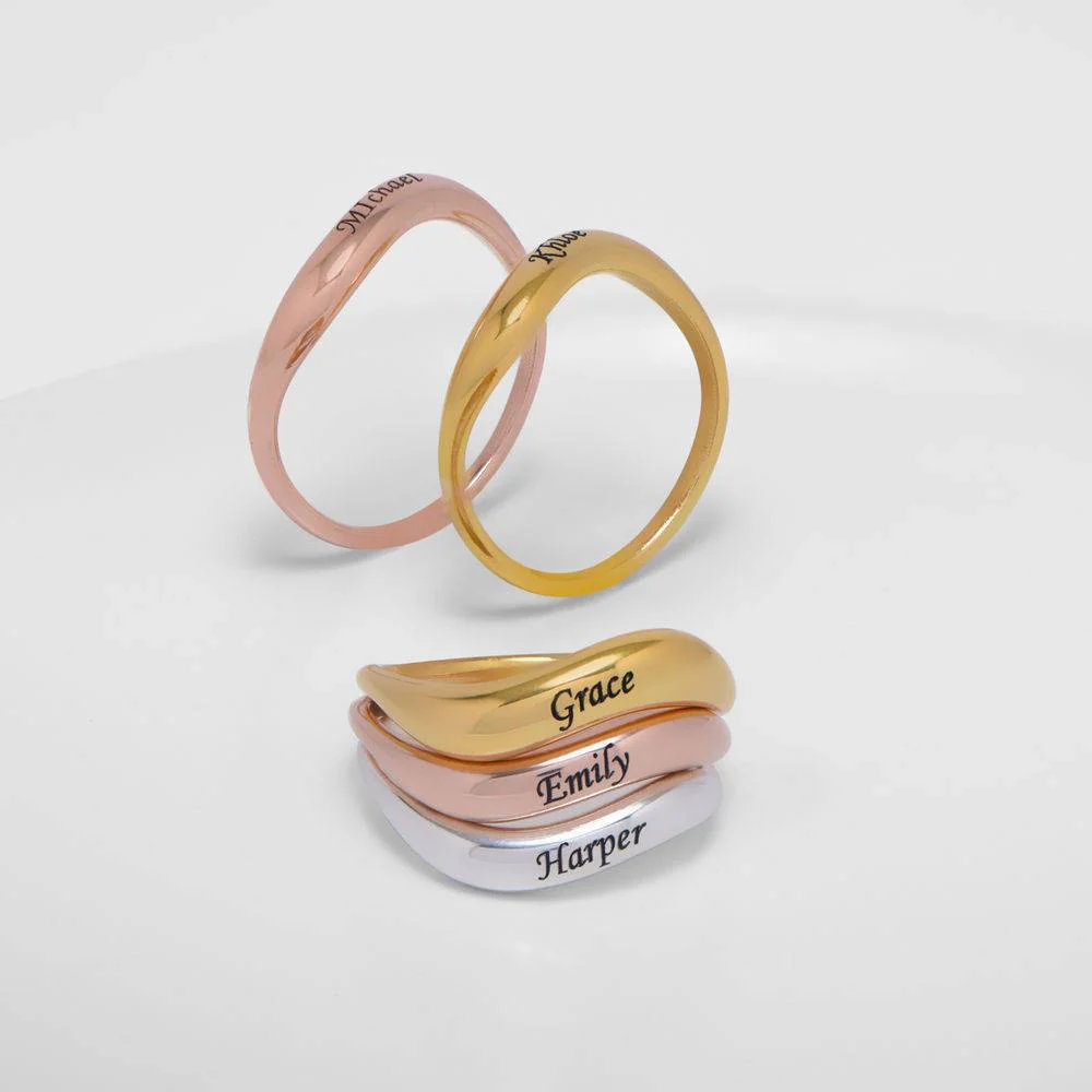 Stackable Wavy Name Ring in Sterling Silver - Image 5