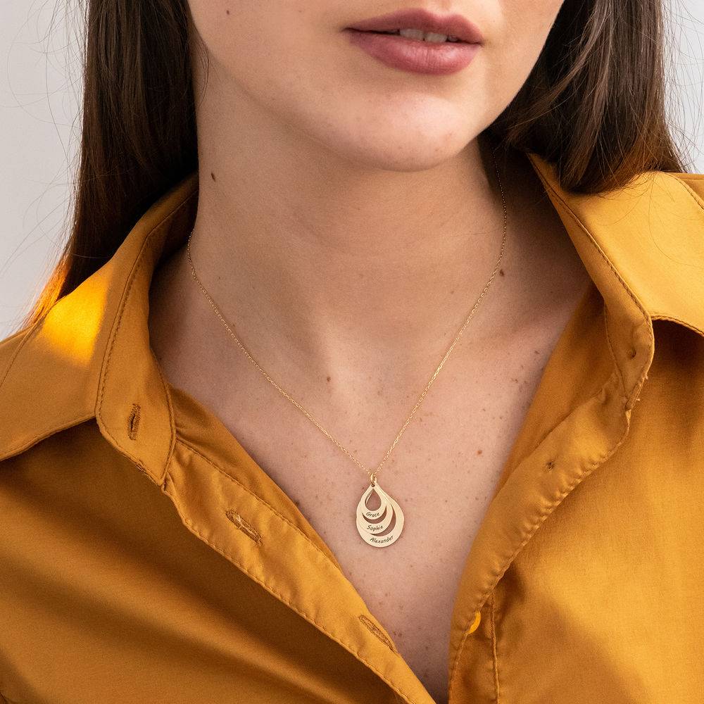 Great Gifts for Mom - Engraved Family Necklace Drop Shaped in Gold 10K - Image 4